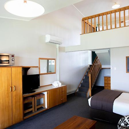 Turangi Leisure Lodge Экстерьер фото
